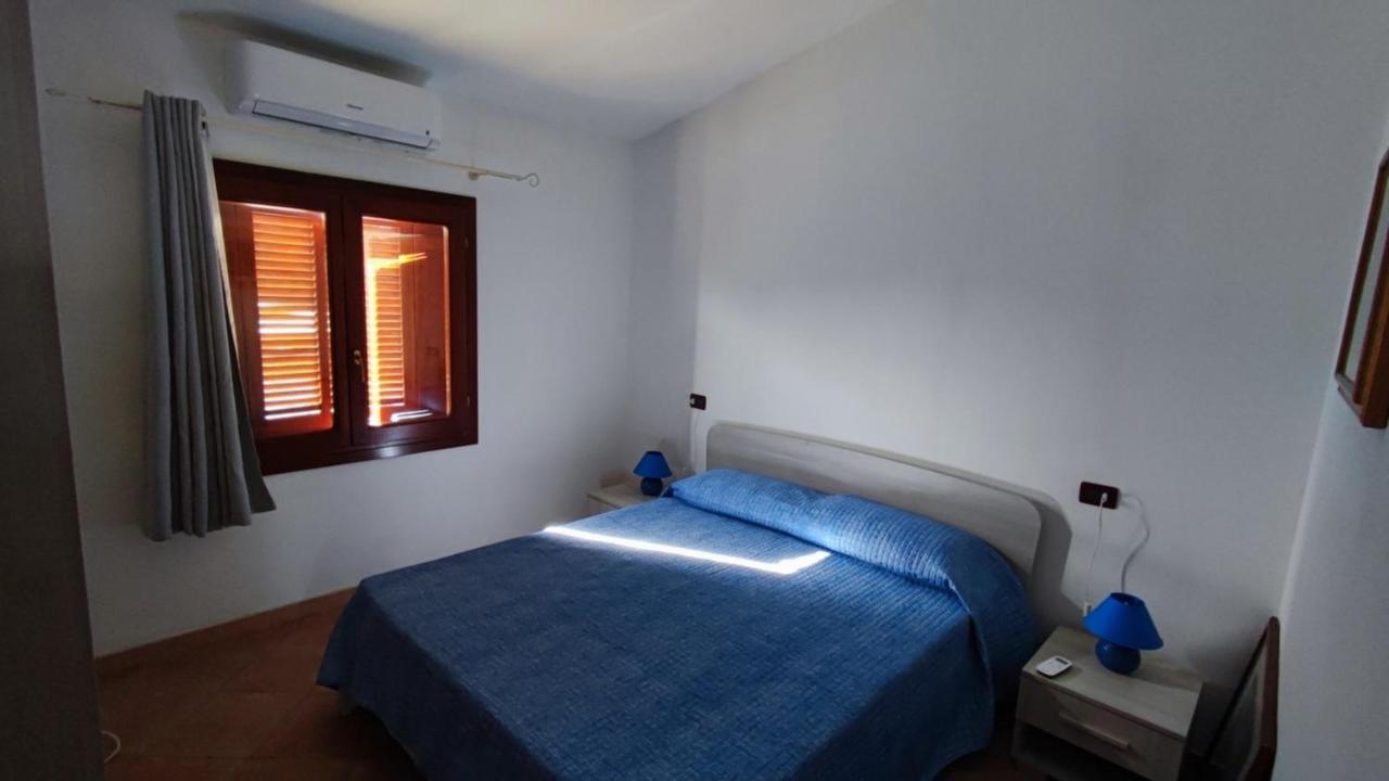 Casa L'Ulivariu Affittacamere 산테오도로 외부 사진