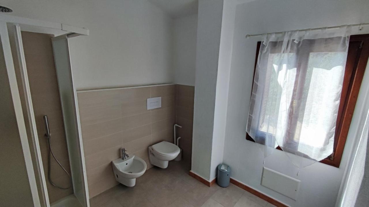 Casa L'Ulivariu Affittacamere 산테오도로 외부 사진